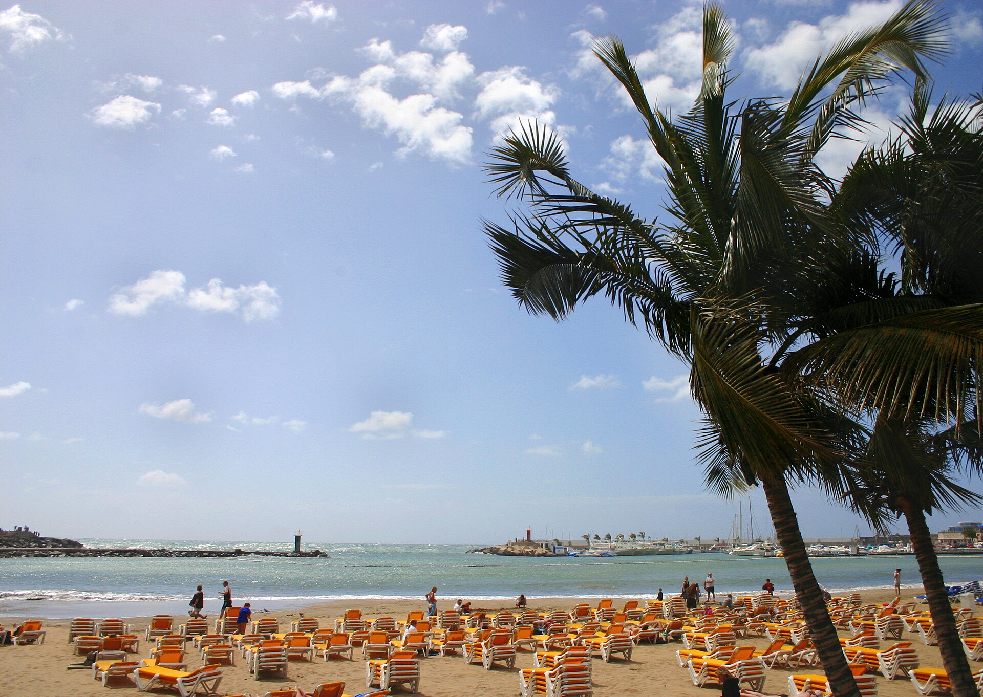Playa y bahía de Puerto Rico, Mogán (Gran Canaria)